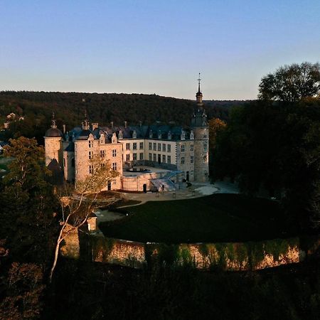 Le Chateau De Mirwart Ngoại thất bức ảnh