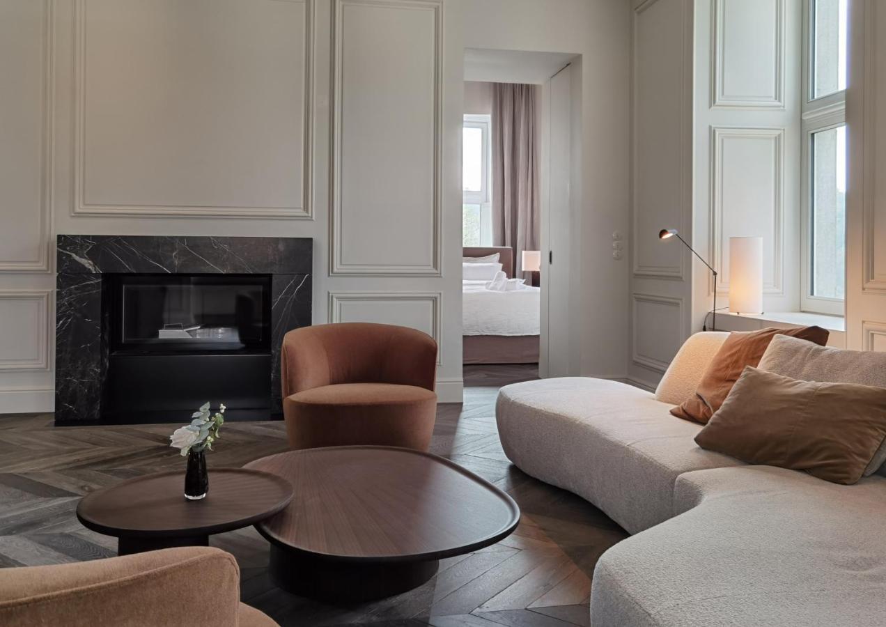 Le Chateau De Mirwart Ngoại thất bức ảnh